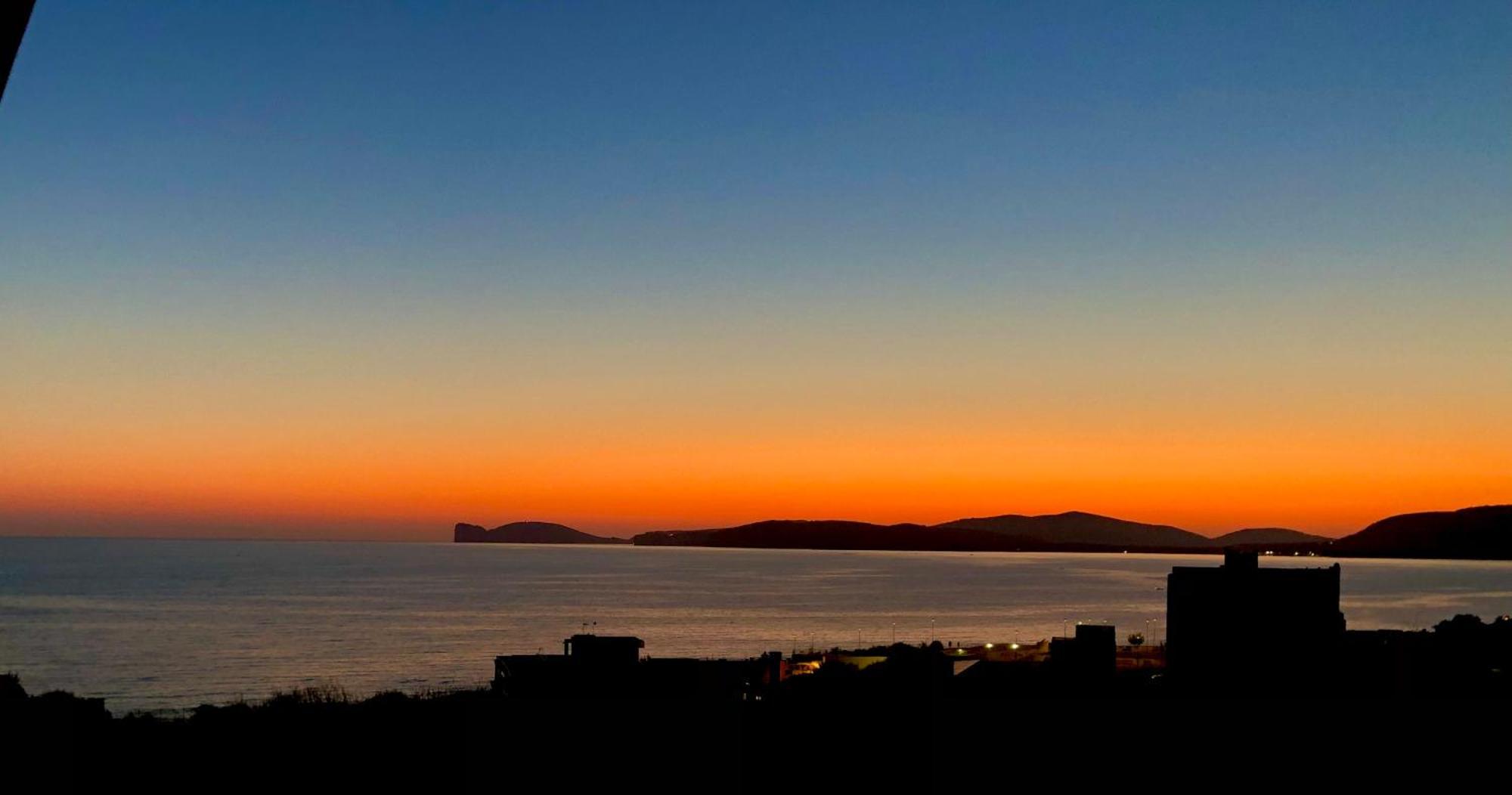 Casa Comoda A Due Passi Dal Lungomare Alghero Eksteriør billede